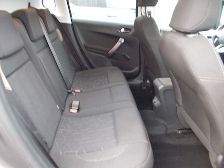 PEUGEOT 2008 1.6 HDI 92 CV STYLE *********** 1 ERE MAIN AVEC 93041 KMS ***********